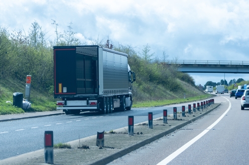 Deliver more safe and secure lorry parks to tackle freight crime – RHA