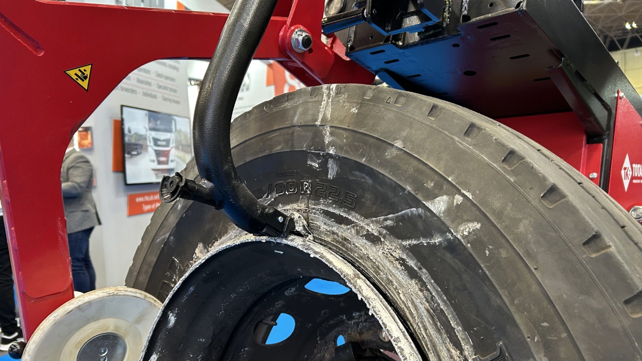 Tyre management in HGV and PSV operations: A technical perspective