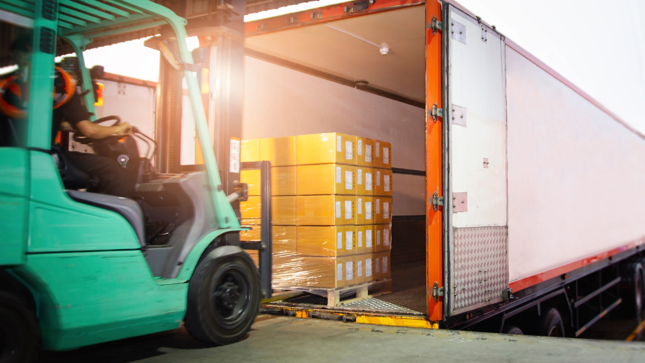 UK Logistics Apprenticeships: A Future in the Balance